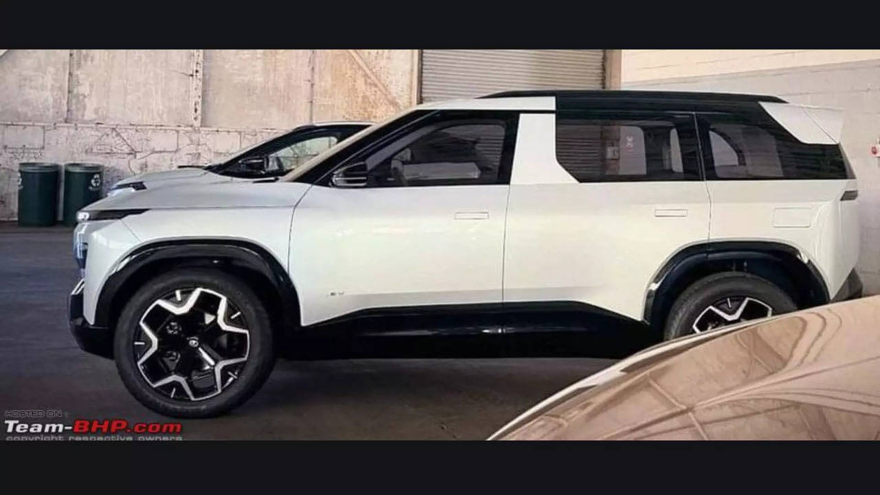 Tata Sierra EV Spy Shot