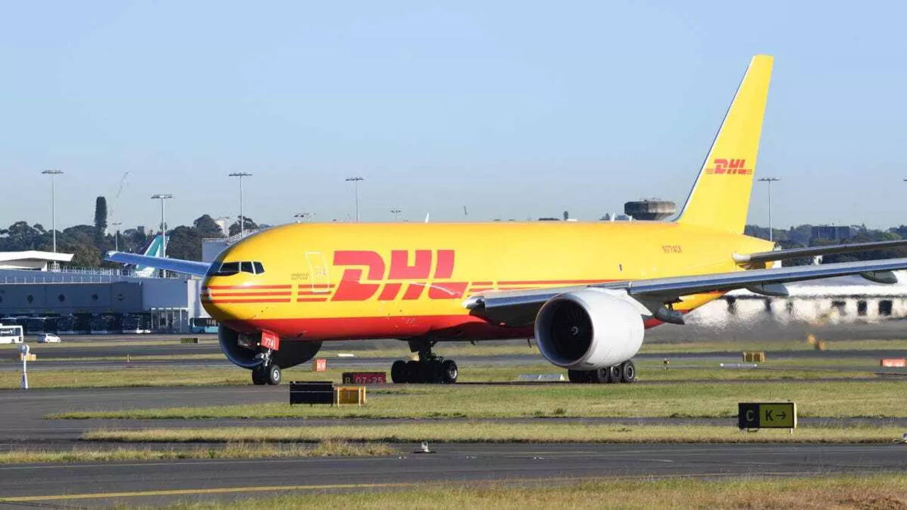 DHL Cargo Plane Crash   (Photo Credits: X / Twitter)