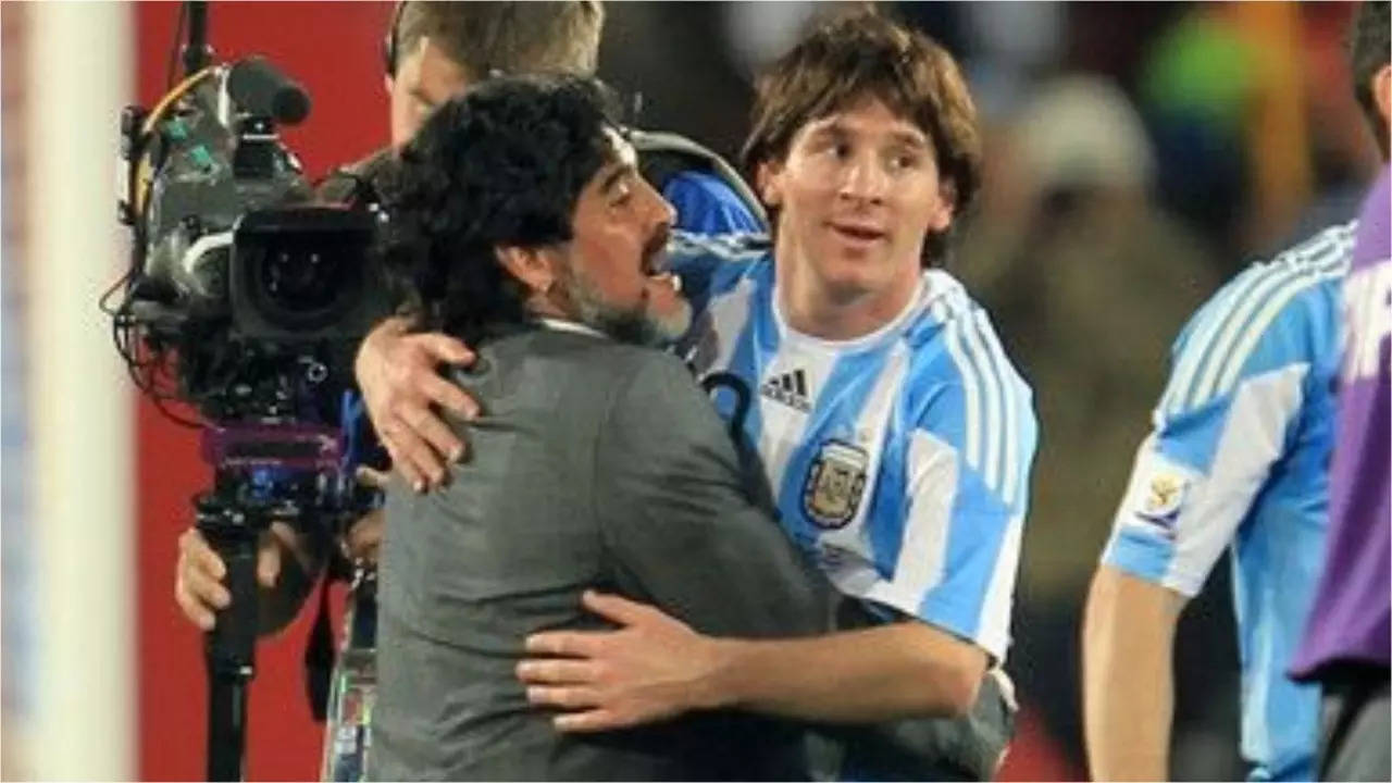 'Eterno' : Lionel Messi Pays Heartfelt Tribute To Diego Maradona On Argentina Legend's Death Anniversary