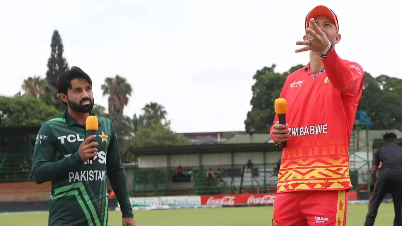 PAK vs ZIM LIVE Score Sean Williams Dismissed By Saim Ayub Zimbabwe Six Down