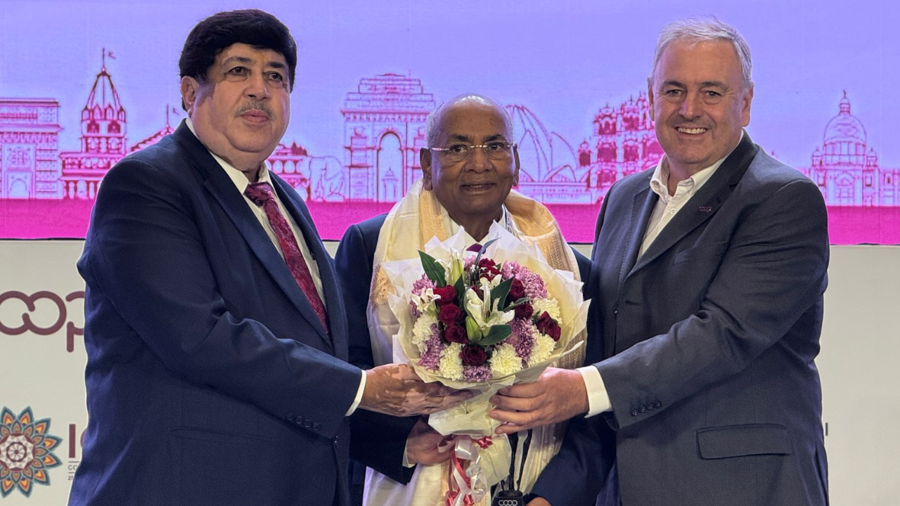 iffco md dr uday shankar awasthi honored with rochdale pioneers award