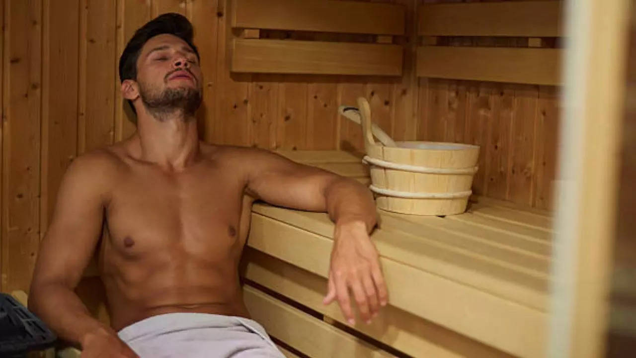 Think Saunas And Hot Baths Are Relaxing? They Might Be Harming Male Fertility