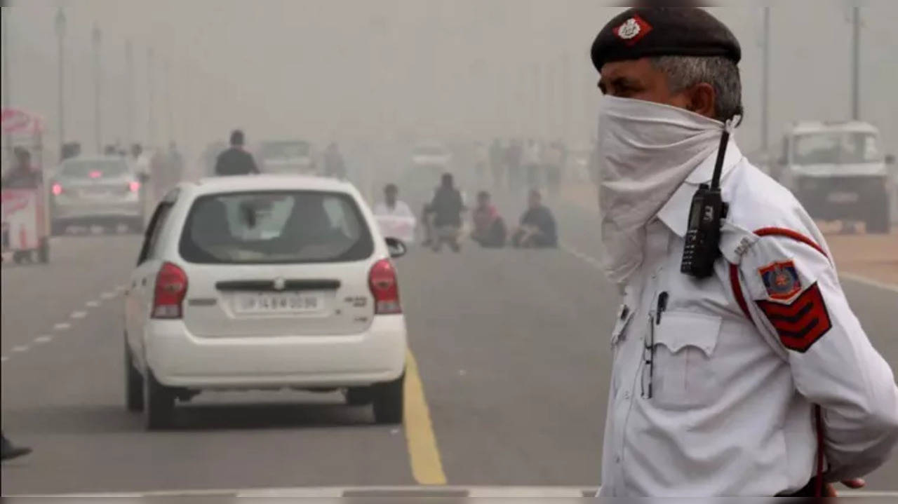 Do not relax anti-pollution GRAP-4 curbs without court’s nod: SC