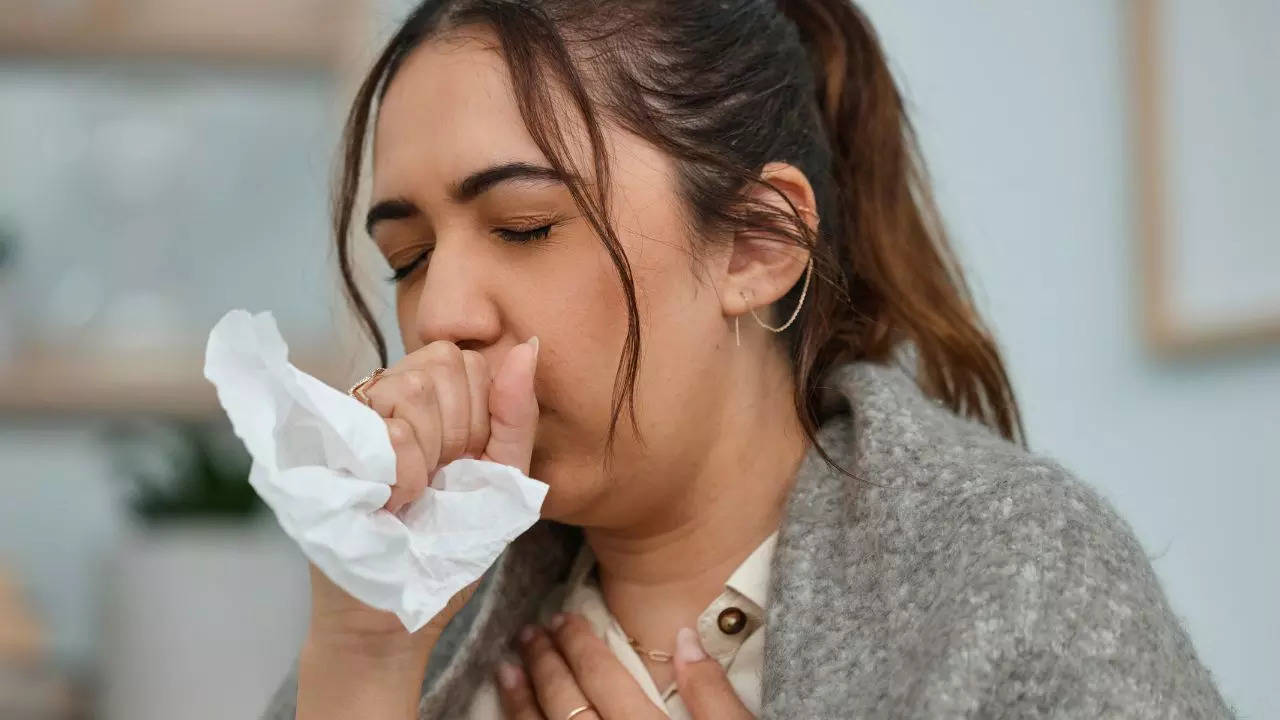 Winter Healthy Tips follow these home remedies to cure cough problem