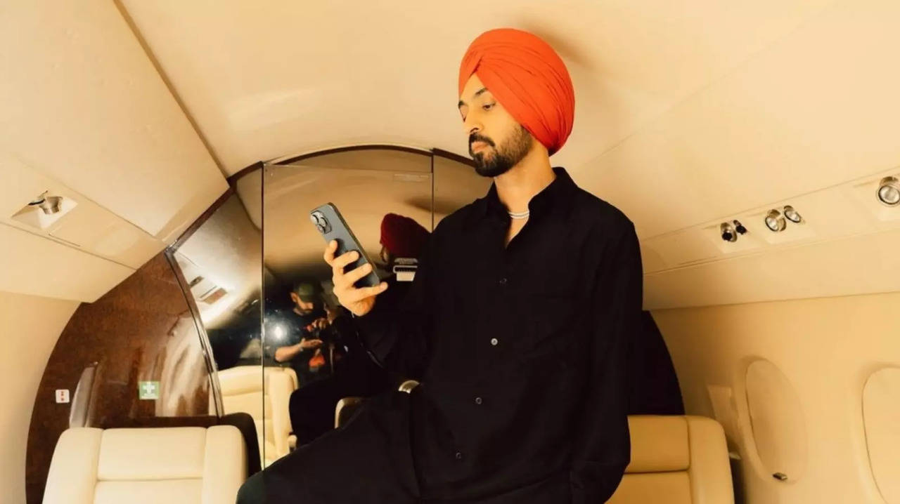 Dil-Luminati Tour: Fan Asks For 2 Tickets To Upcoming Kolkata Concert, Here's How Diljit Dosanjh Reacted