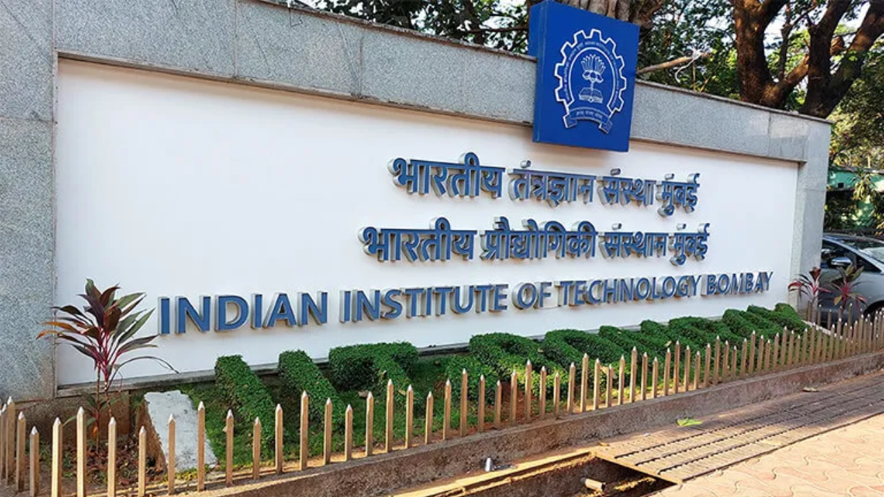 IIT Bombay Placements: Day 1 Starts With Rs 2.2 Crore Offer From Dutch Firm