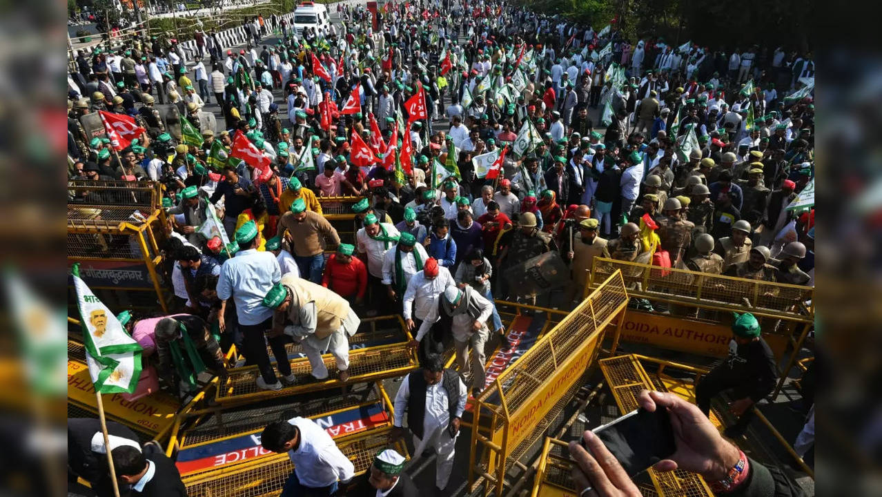 ​Farmers from Punjab marched towards Delhi to demand a discussion on MSP.​