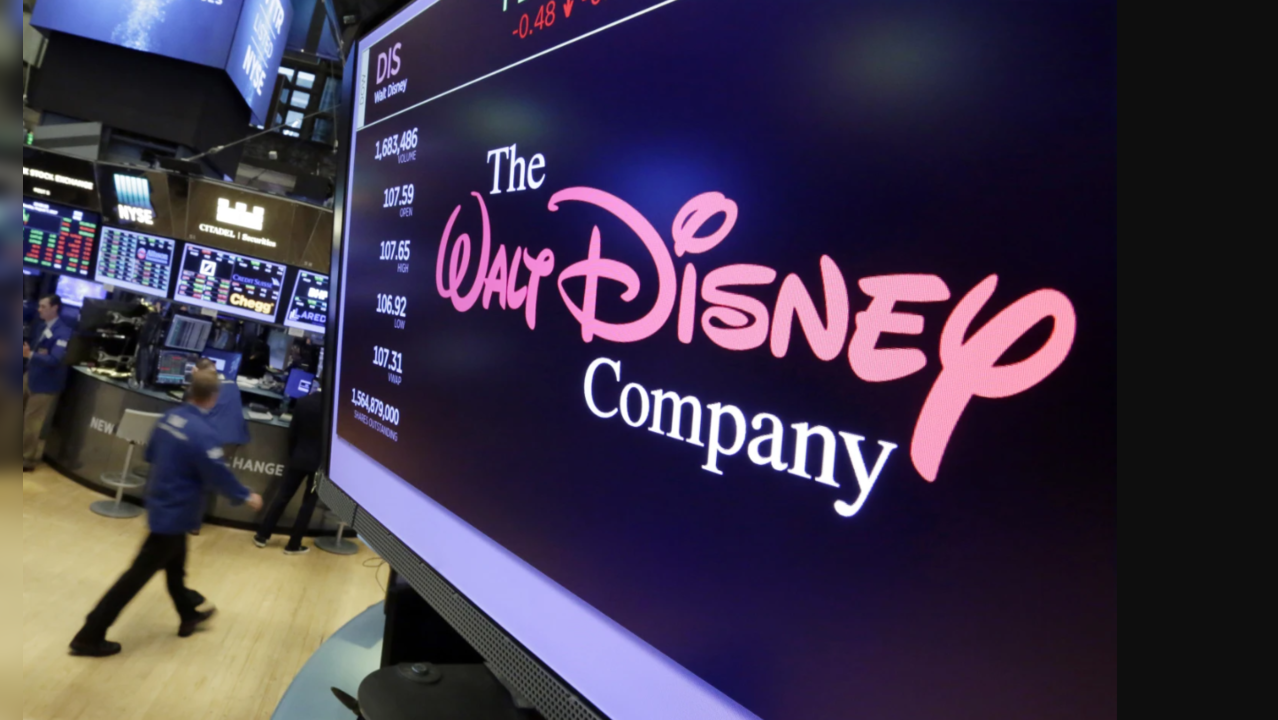 A new rumour circulating online has sparked concerns that the Disney Channel might be shutting down