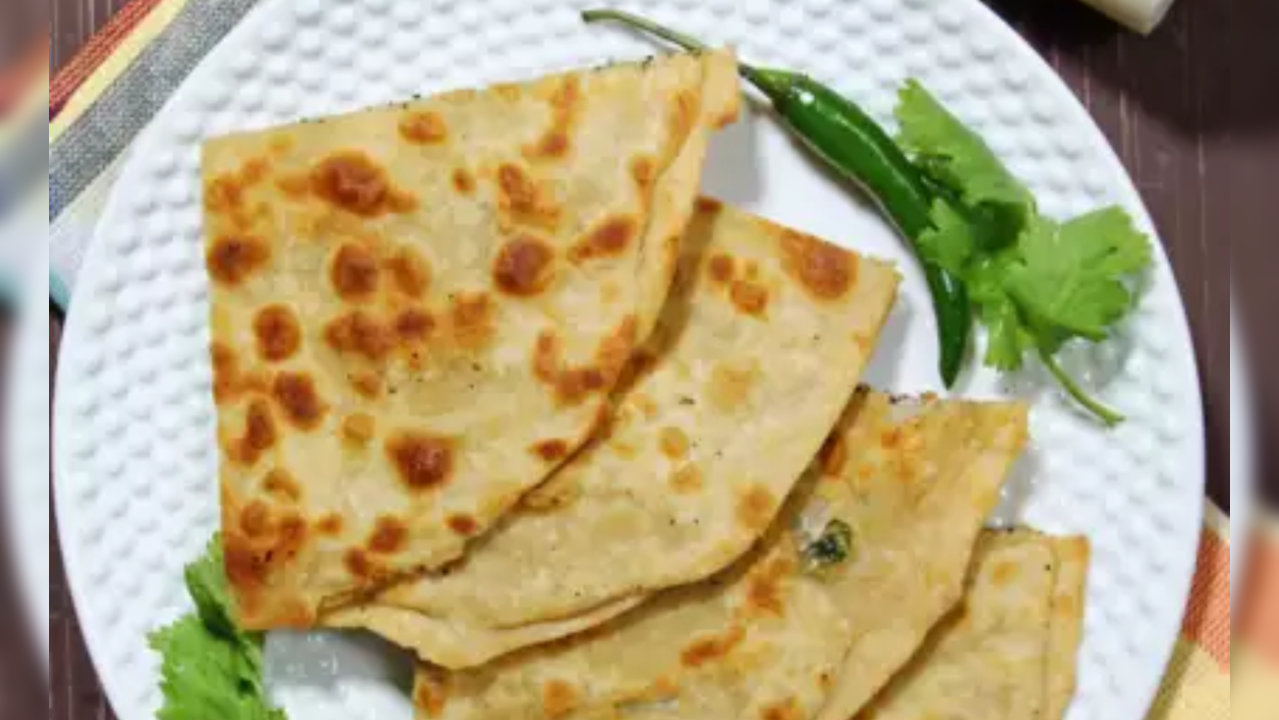 Mooli Paratha