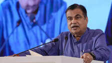 Where everyone is unhappy, Nitin Gadkari calls politics an ocean of unsatisfied souls.