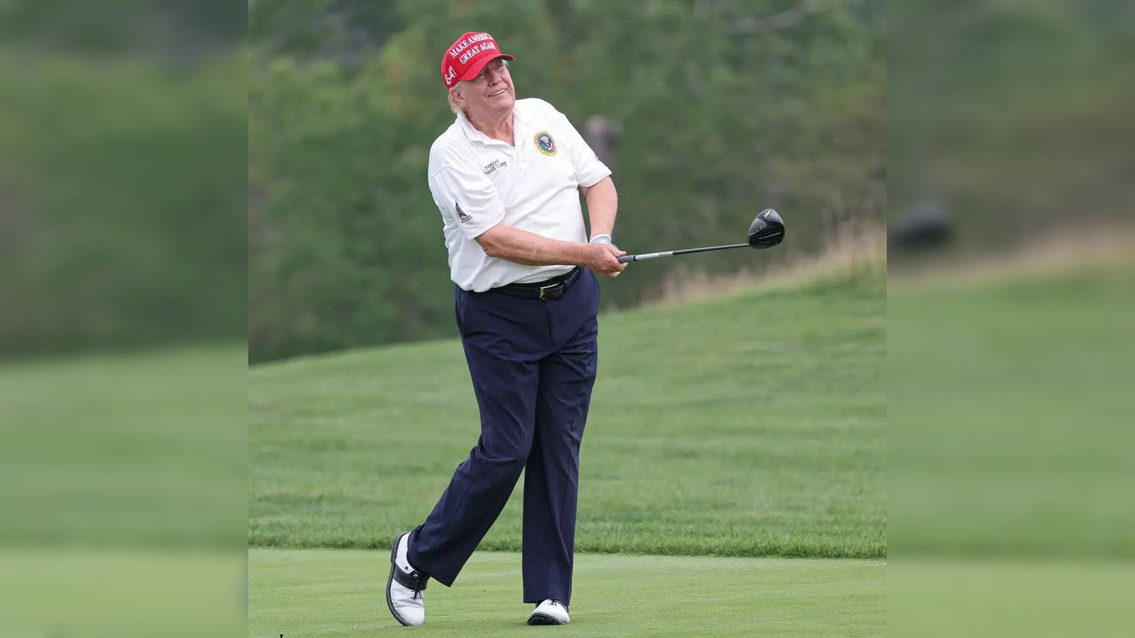 Donald Trump Loves Golf