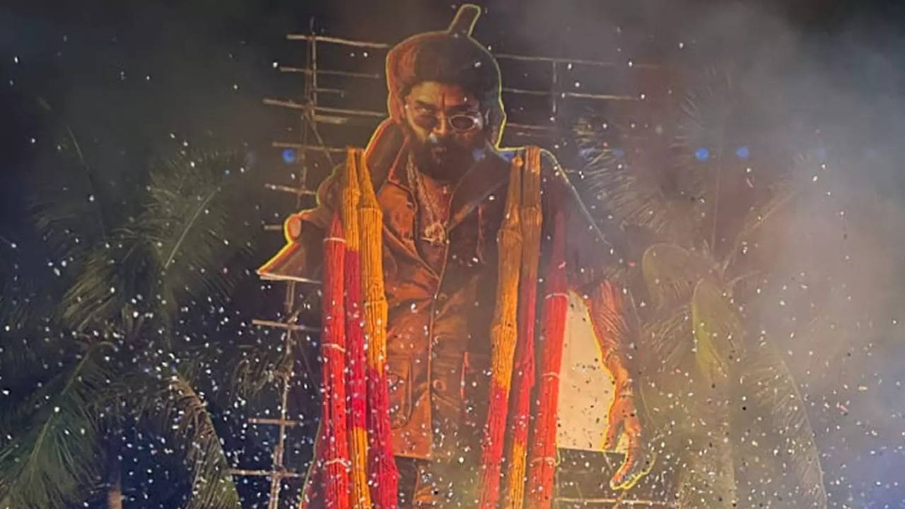 Pushpa 2: The Rule: Fans Celebrate With Allu Arjun's BIGGEST Cutout Ahead Of Release