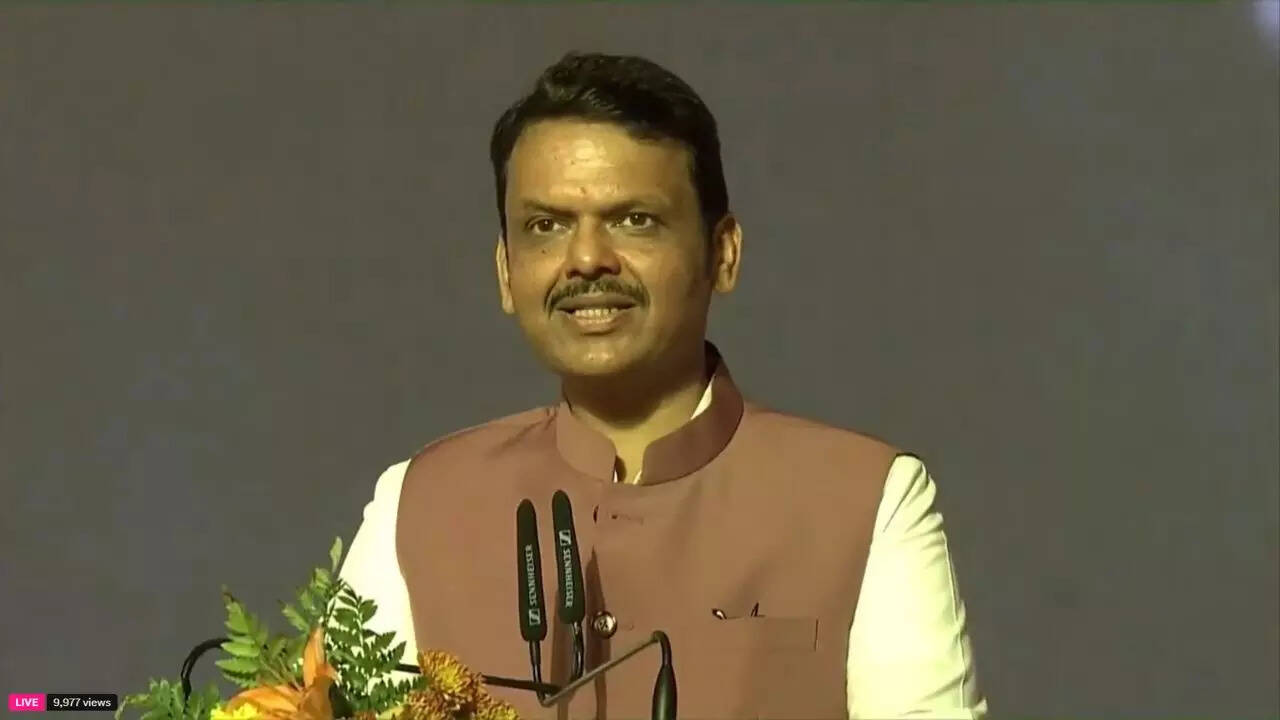 Devendra Fadnavis CM Swearing-In