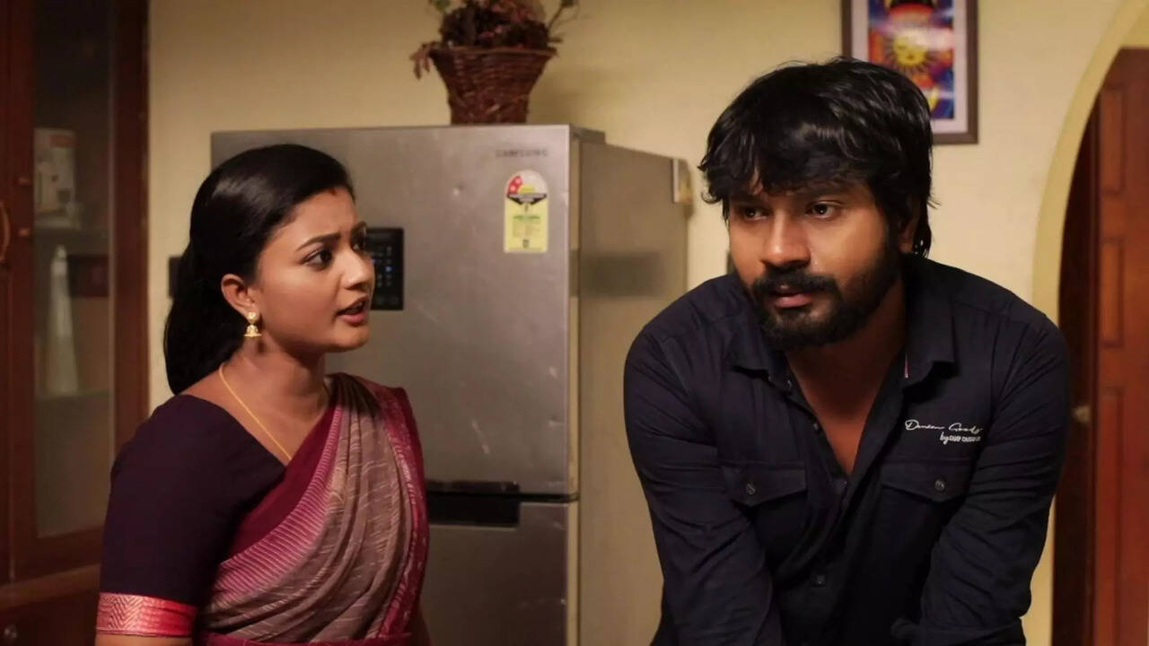  Siragadikka Aasai : ரோகிணி மீது விழுந்த சந்தேகம்.. ஆள் வைத்து கண்காணிக்கும் முத்து - மீனா! சிறகடிக்க ஆசை அப்டேட்! 