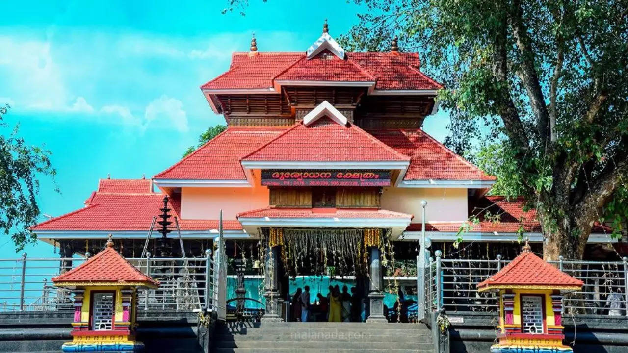 This Is The Only Temple In India Dedicated To Duryodhan!