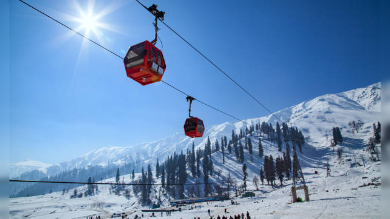 Gandola Cable Car in Gulmarg