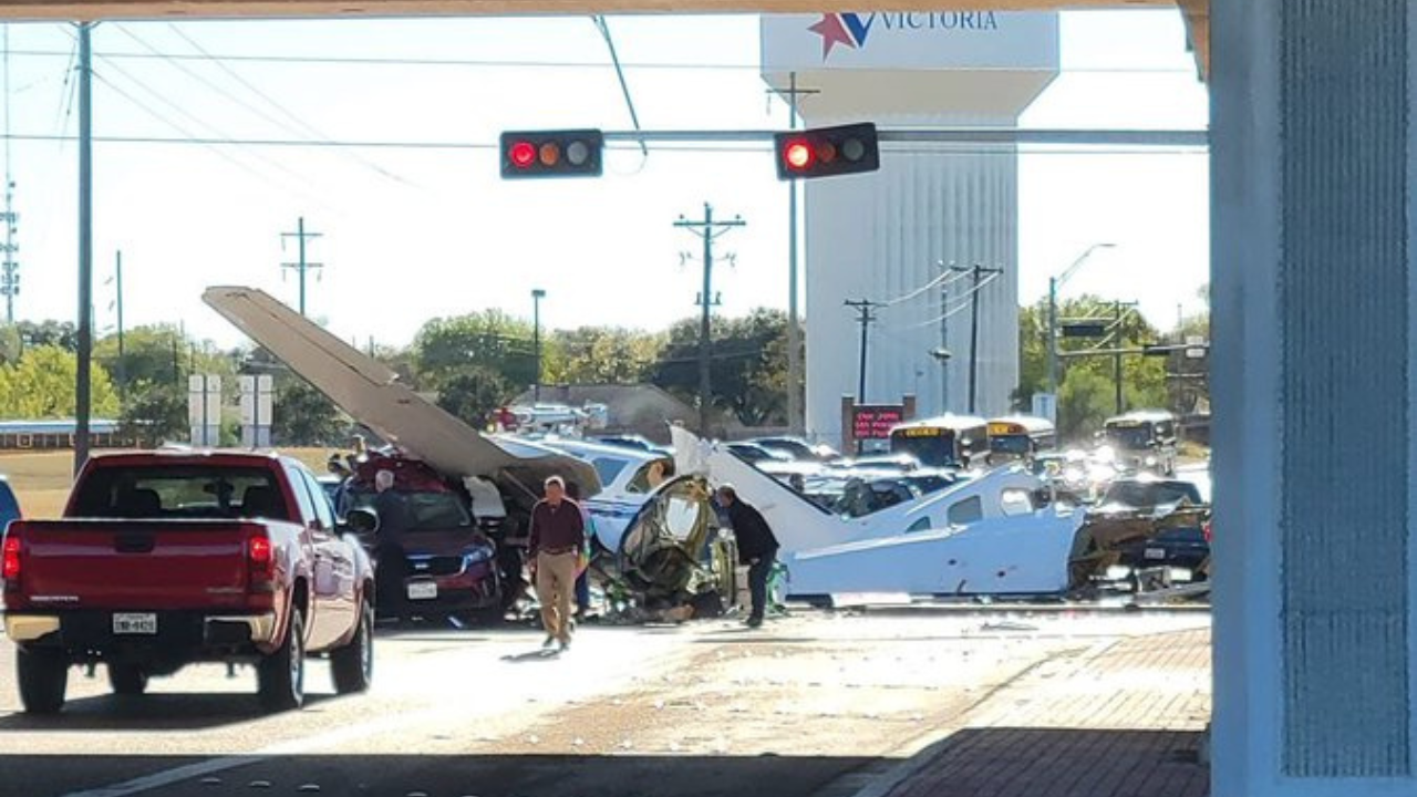 Victoria Plane crash