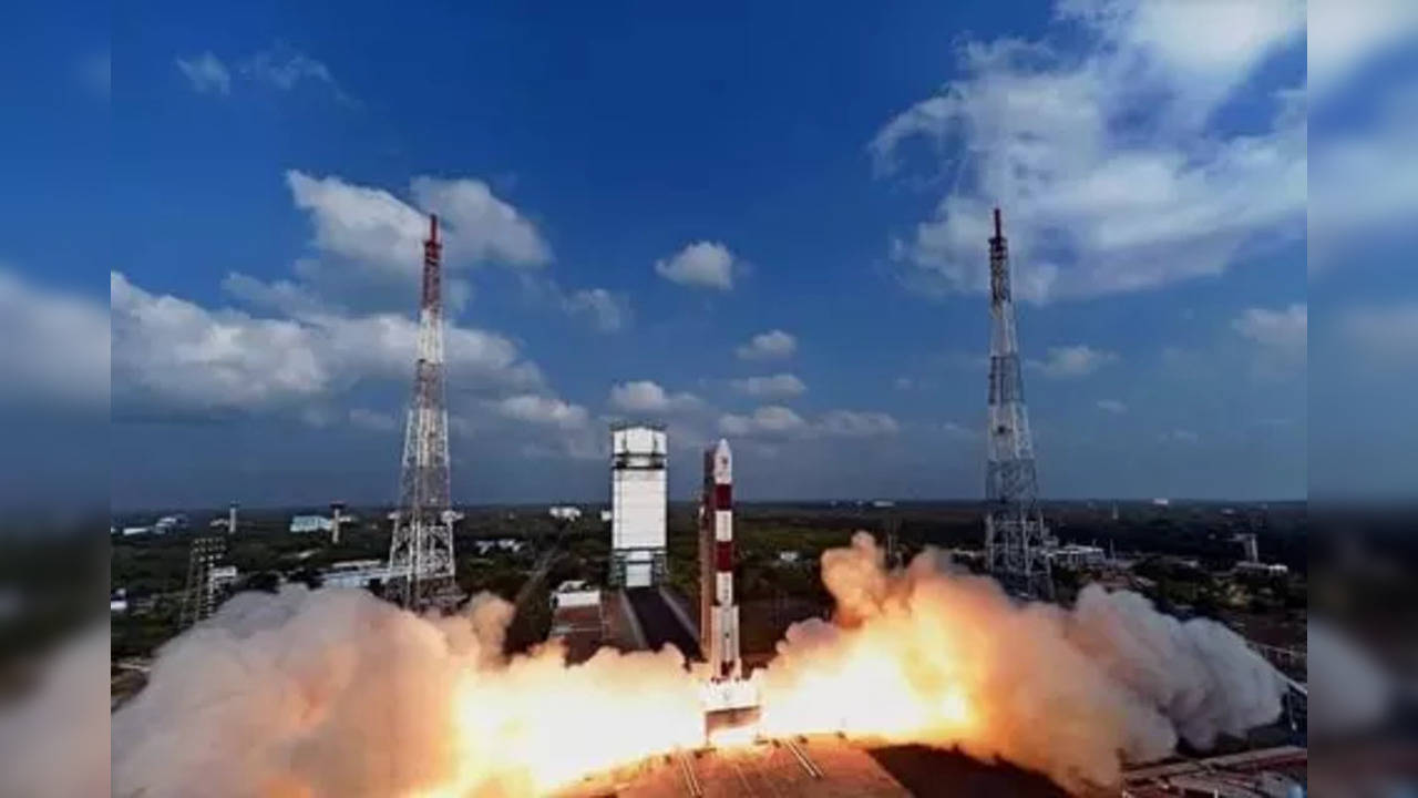 ISRO Advances Gaganyaan Mission with Successful LVM3 Engine Test