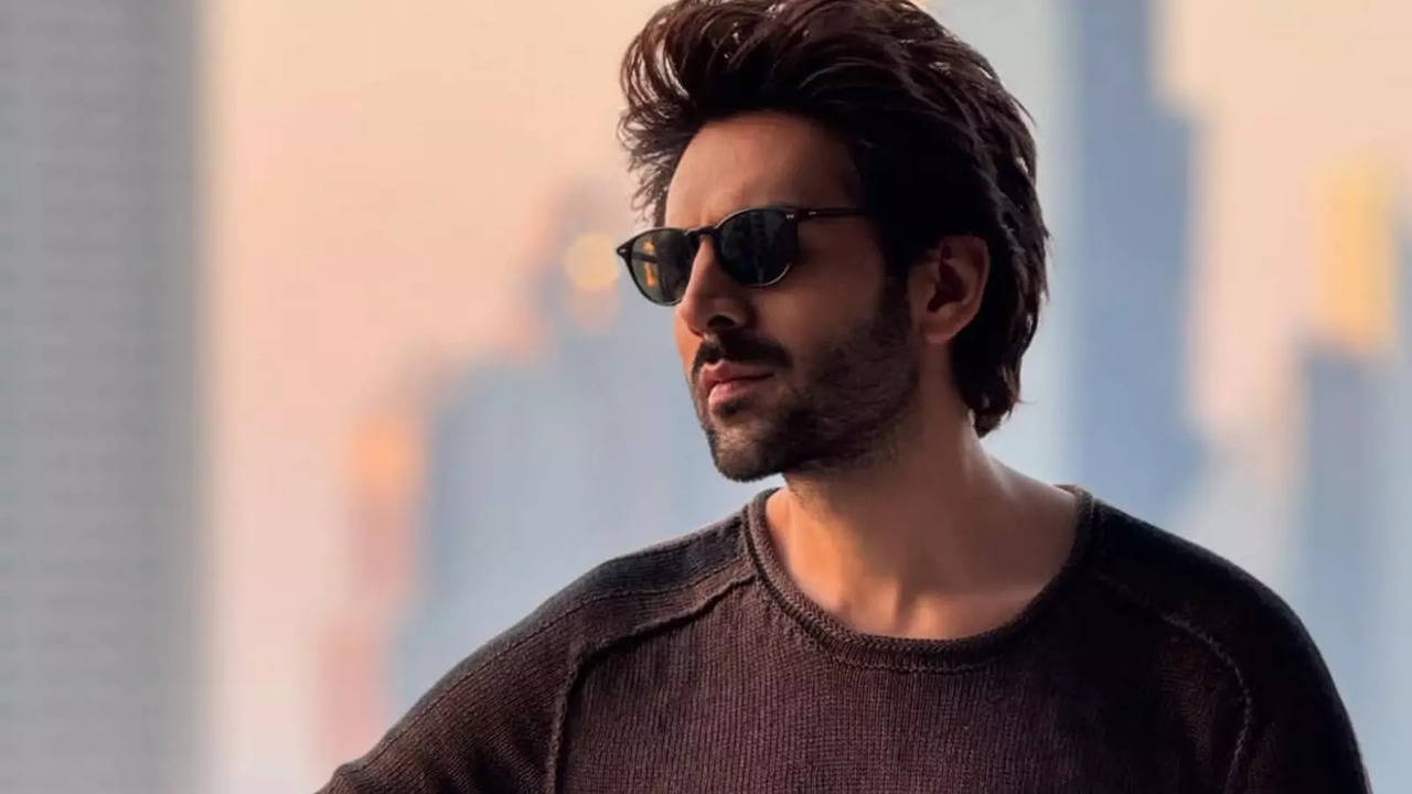 Kartik Aaryan Recalls Being Called 'Unfit' For Auditions: Unwanted Logon Ki Tarah... | IEC 2024 EXCL