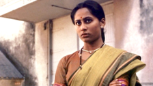 Smita Patil's role on death anniversary - Icon's best film review
