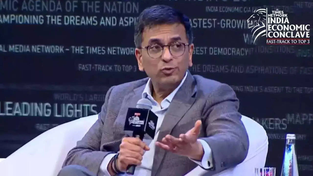  அயோத்தி தீர்ப்பு குறித்த விமர்சனங்கள்.. உச்ச நீதிமன்ற முன்னாள் தலைமை நீதிபதி சந்திரசூட் விளக்கம் 