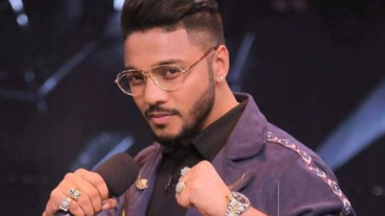 Rapper Raftaar Acknowledges Pho's Artistic Brilliance On MTV Hustle 4