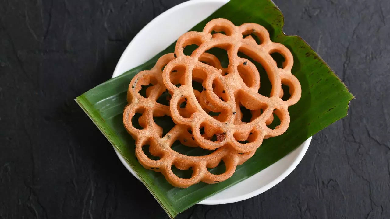 Kerala-Style Achappam