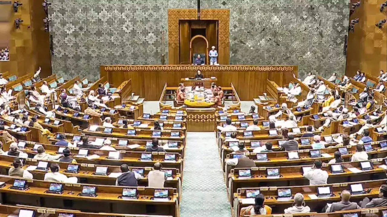  ஒரே நாடு, ஒரே தேர்தல் மசோதா நாடாளுமன்றத்தில் அறிமுகம் 