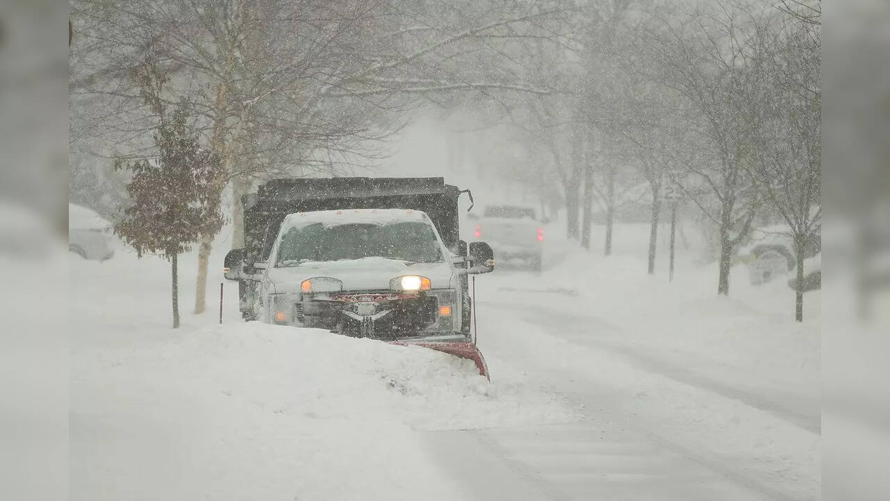 Snow Storm Warnings Issued  (Photo Credits: X / Twitter)