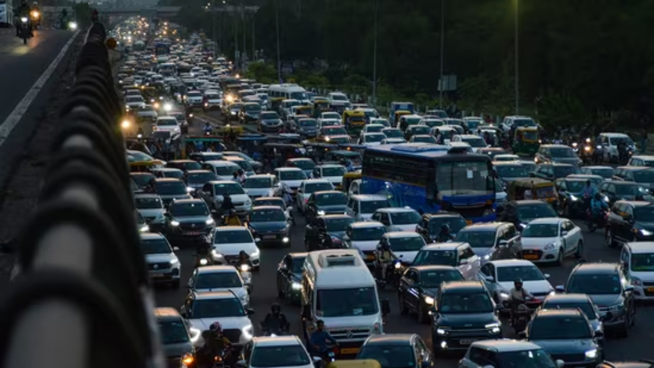 Delhi Traffic Police Issues Advisory Amid Expressway Construction