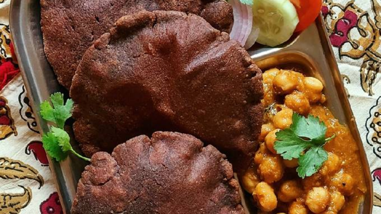 Ragi Chole Bhature For wholesome Breakfast