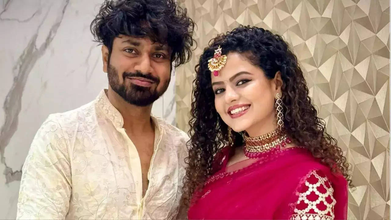 Sa Re Ga Ma Pa: Mithoon Surprises Wife Palak Muchhal With Bidisha's Soulful Performance