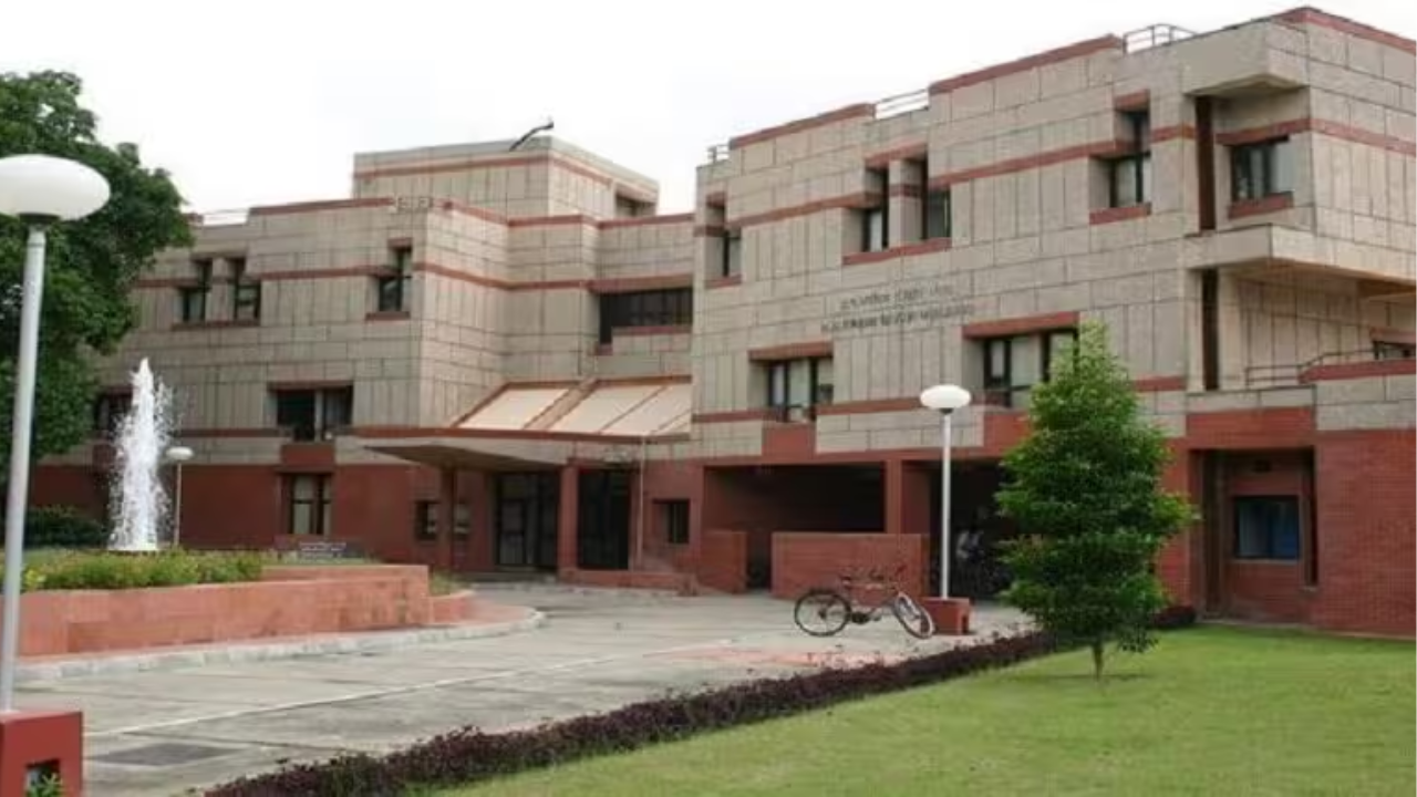 IIT Kanpur