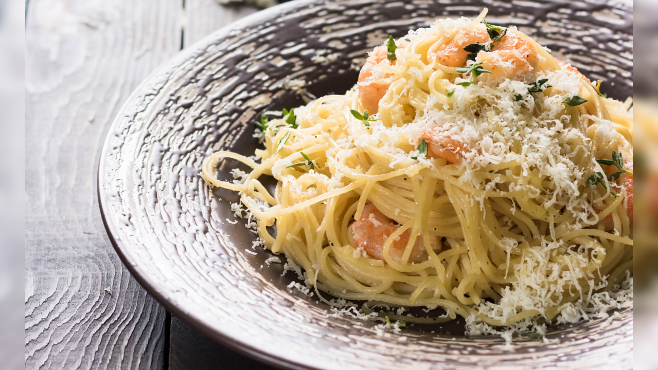 Creamy Garlic Pasta