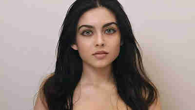Who Is YouTuber Zara Dar, PhD Dropout Who Became OnlyFans Model ...