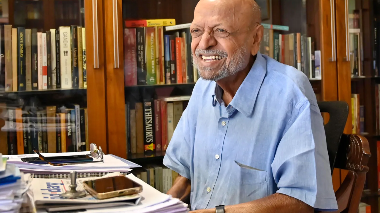 When Shyam Benegal Spoke About Difference Between Art Films And Commercial Cinema