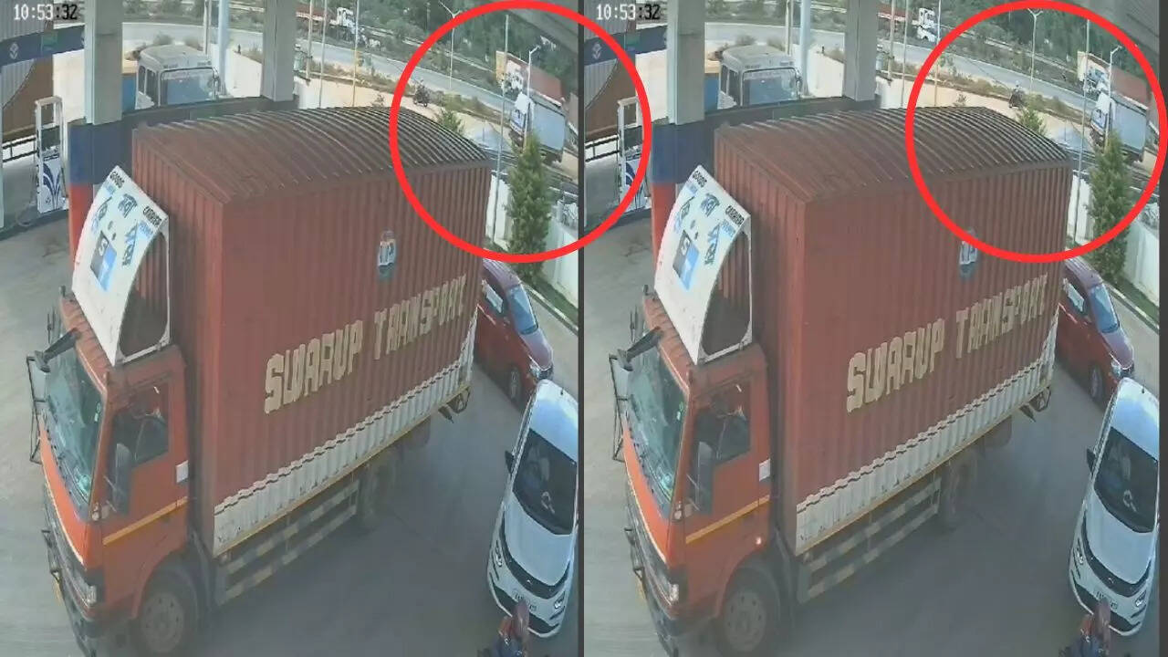 Bengaluru Volvo Car Crash