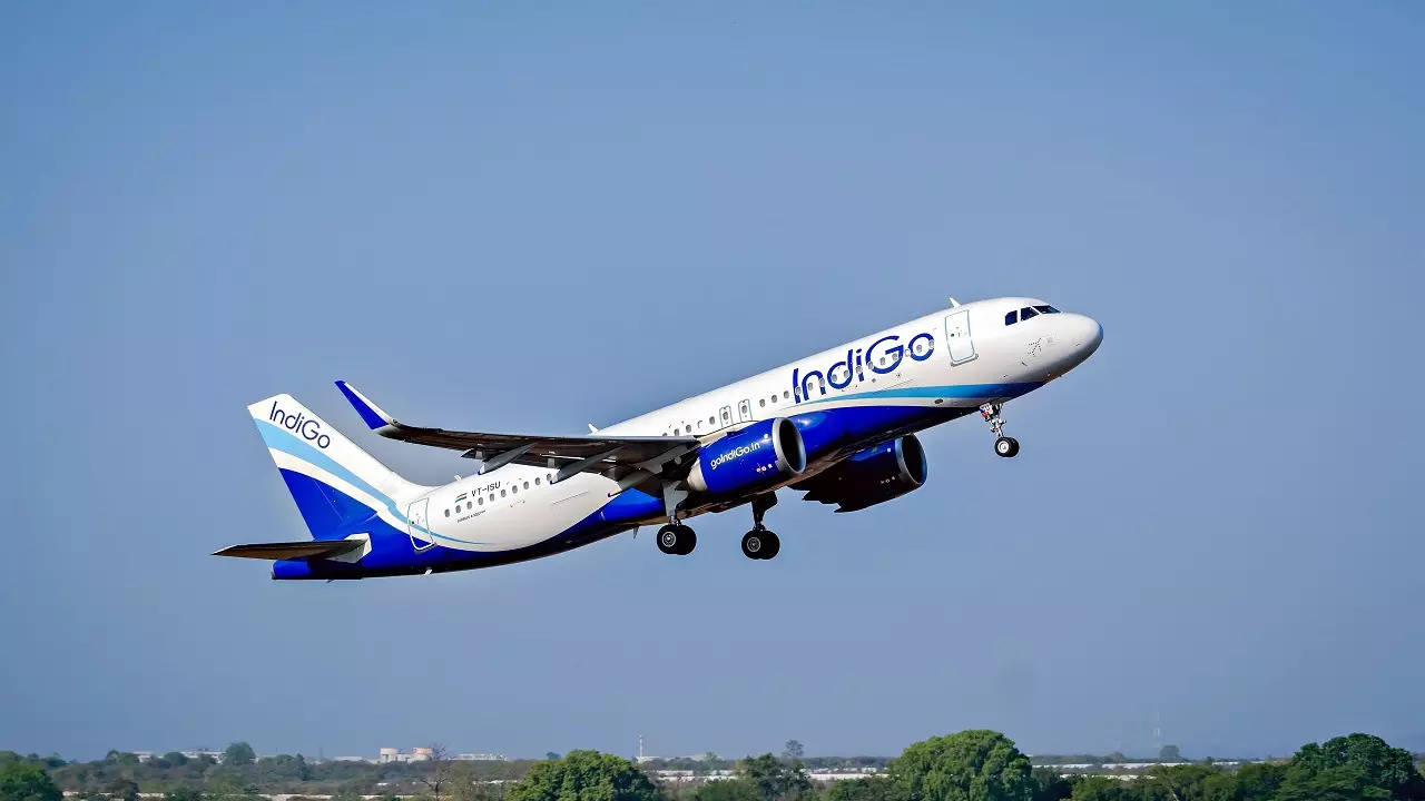 indigo big reduction and huge discount in ticket prices