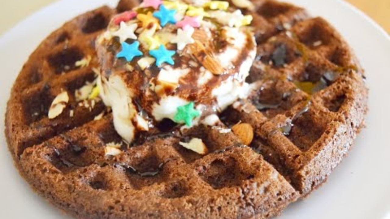 Ragi Waffles With Assorted Christmas Toppings