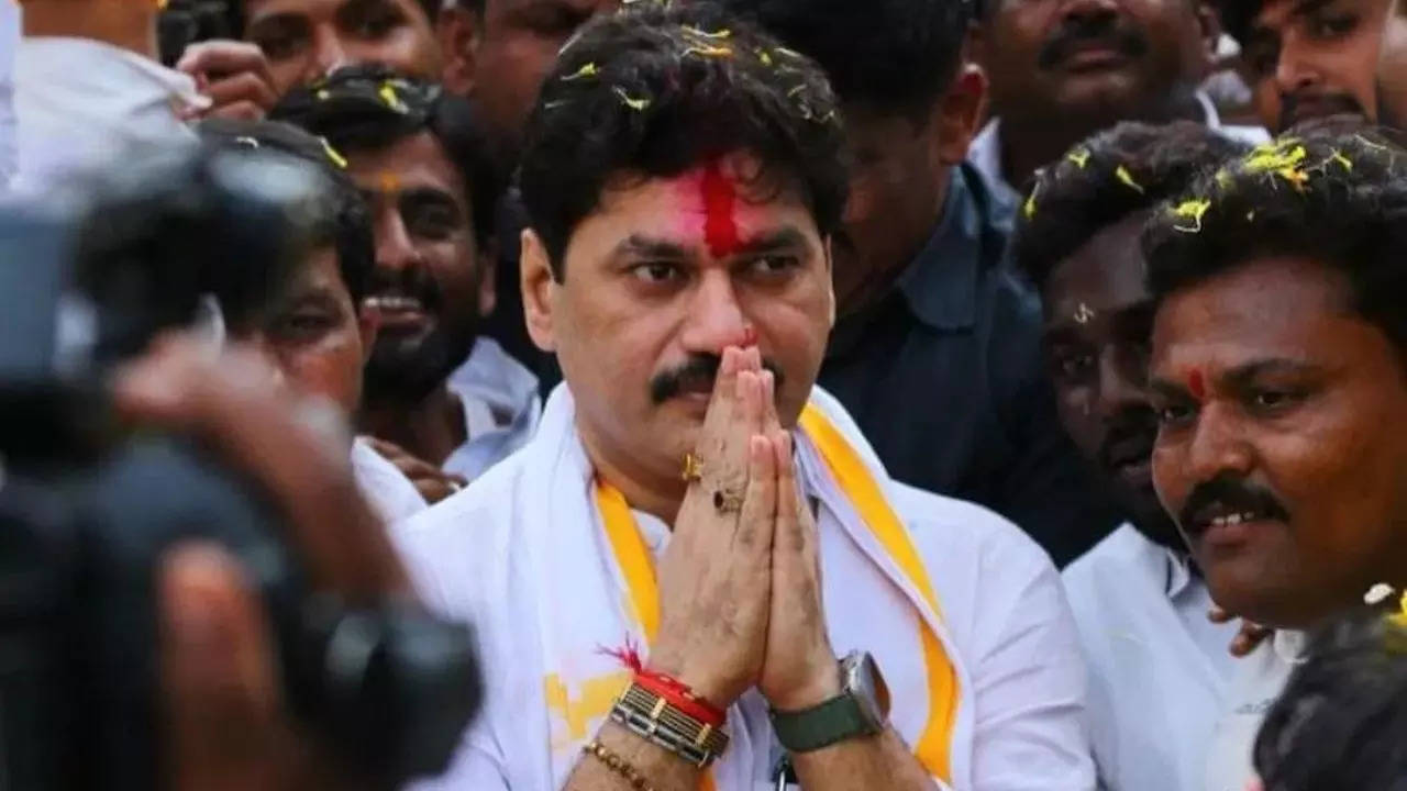 Dhananjay Munde