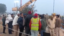 3 year old innocent girl stuck in Rajasthan's borewell for 5 days, crying mother asks collector if she is madam's daughter