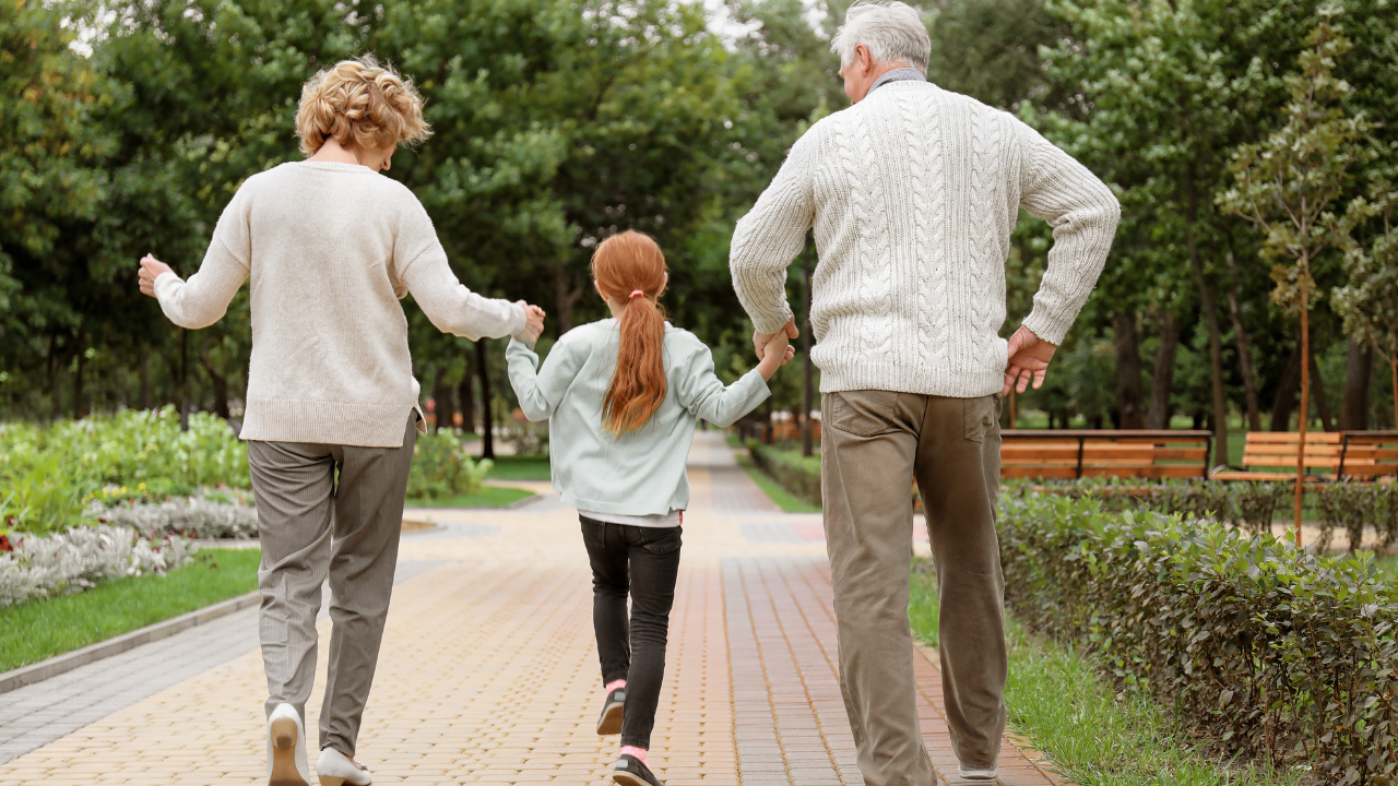 Communicating With Grandparents (Credit-Canva)