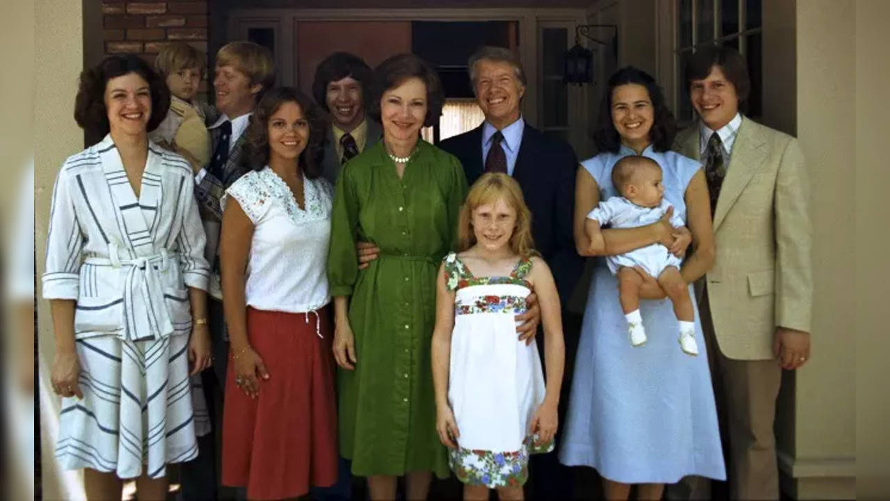 Jimmy Carter with family  (Photo Credits: X / Twitter)