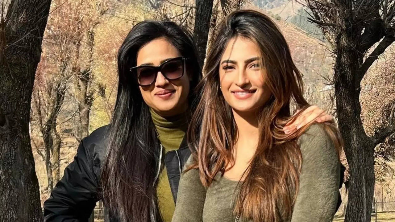 Palak Is Dating Every Third Guy: Shweta Tiwari Takes Dig At Trolls Amid Daughter's Link-Up Rumours With Ibrahim Ali Khan