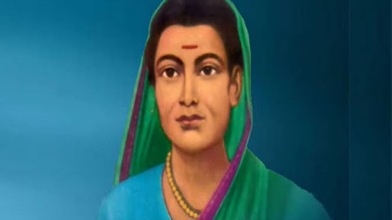 savitribai phule jayanti 2025 speech bhashan nibhandh 10 lines essay download pdf in marathi