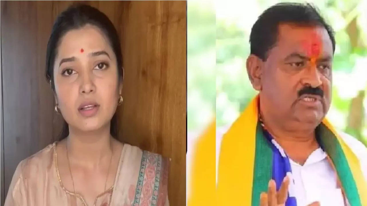 prajakta mali and suresh dhas