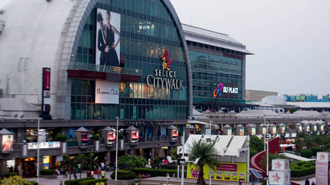 delhi mall istock 