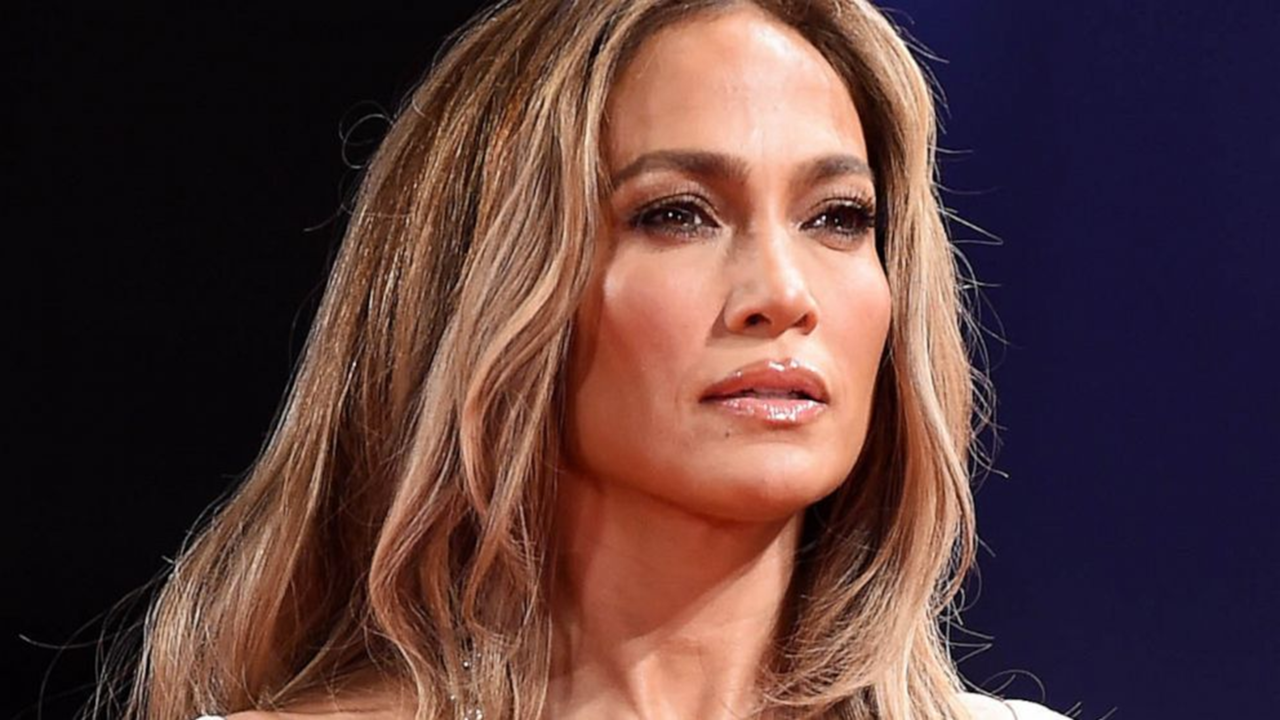 Jennifer Lopez Shares Emotional 2024 Wrap, Netizens Notice Ben Affleck's Absence