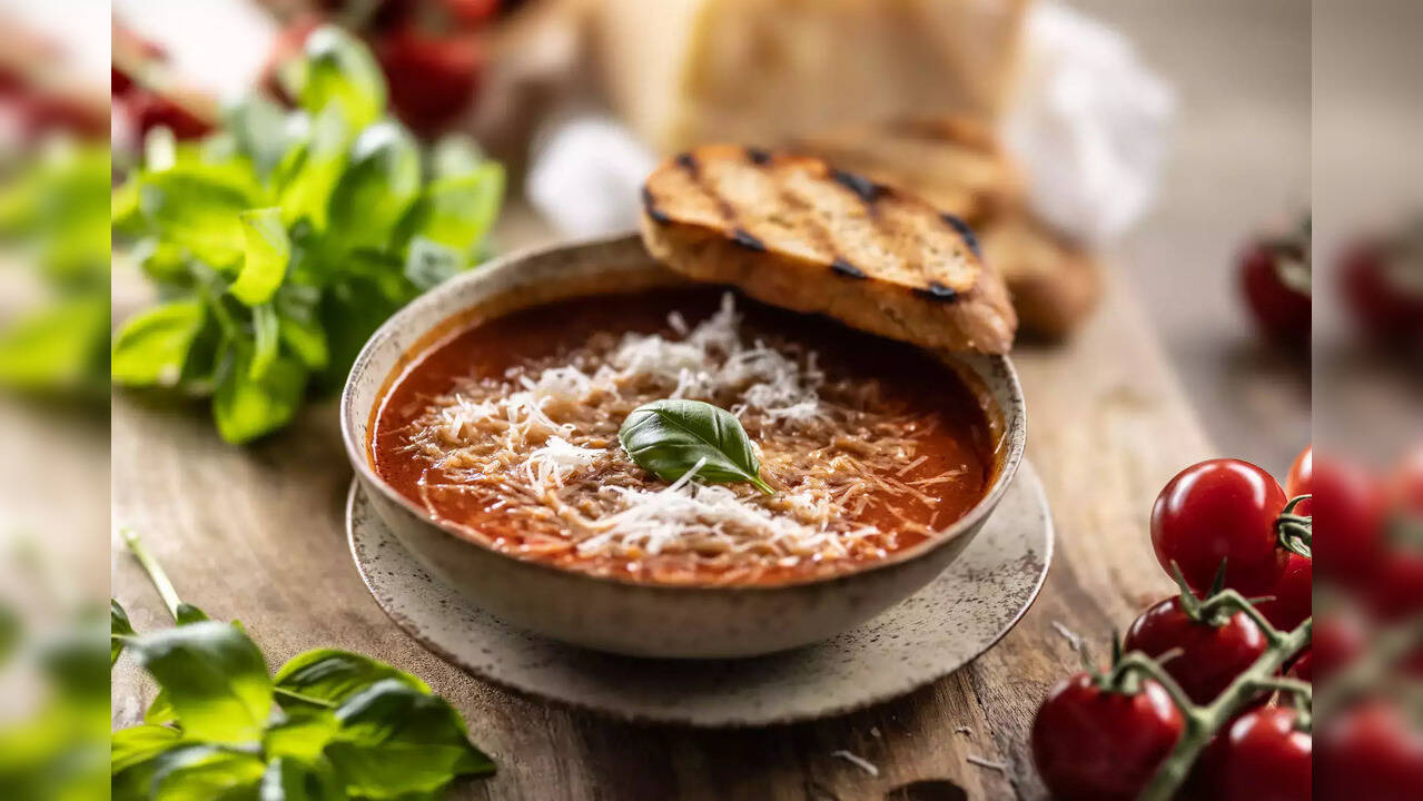 Cheesy Tomato Soup