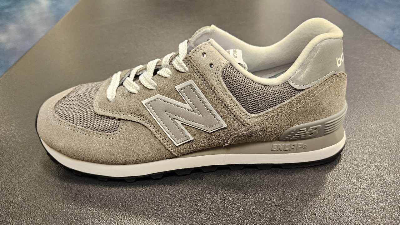 How to spot fake New Balance shoes